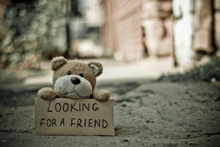 Gấu bông buồn tâm trạng có thể trở thành người bạn đồng hành đáng tin cậy của bạn trong những lúc cảm thấy buồn và cô đơn. Hãy để chúng tôi giúp bạn tìm thấy người bạn đáng yêu và đáng tin cậy này!